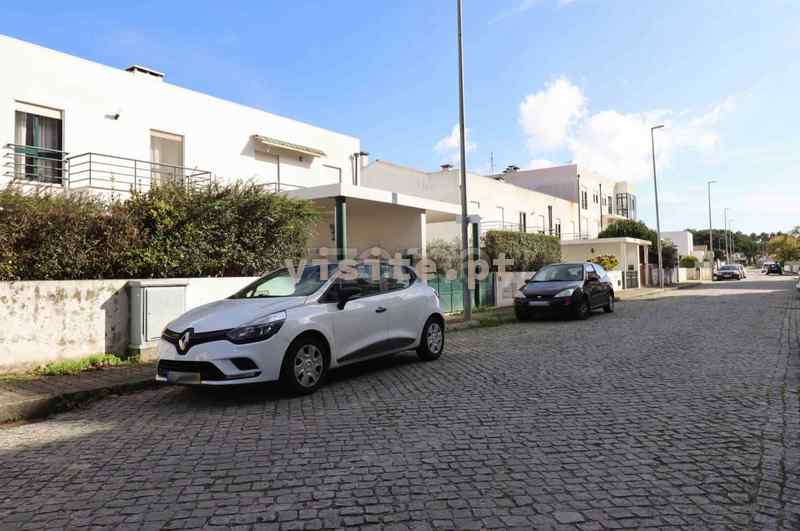 Moradia Geminada à Venda Na Rua Padre Giesteira S N Esposende